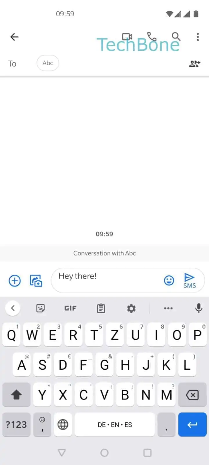 Switch Keyboard Language While Typing – Oxygenos 10: step 1 – Tap on the language switch or hold the space bar